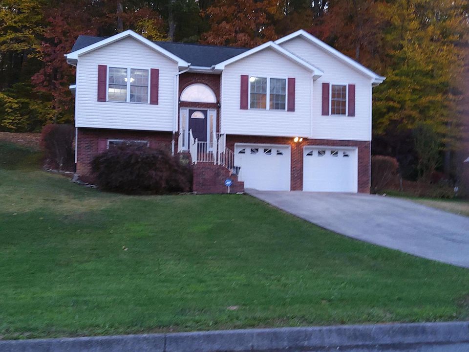 1st image of 183 Valley Crest Dr
