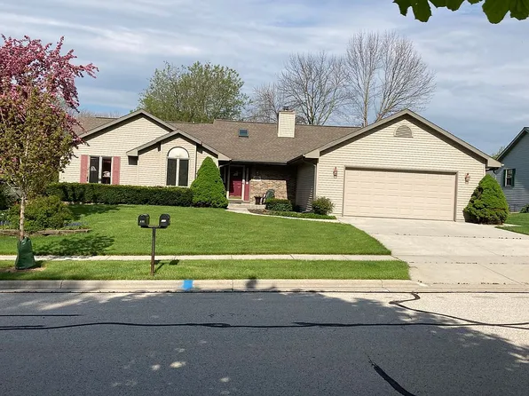 412 S Bruns Ave, Plymouth, WI 53073
