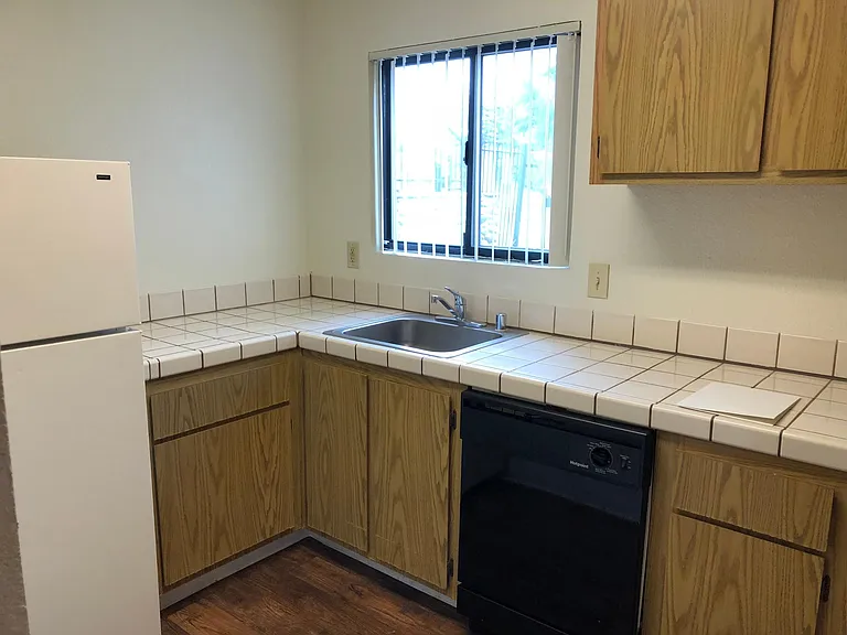 studio kitchen