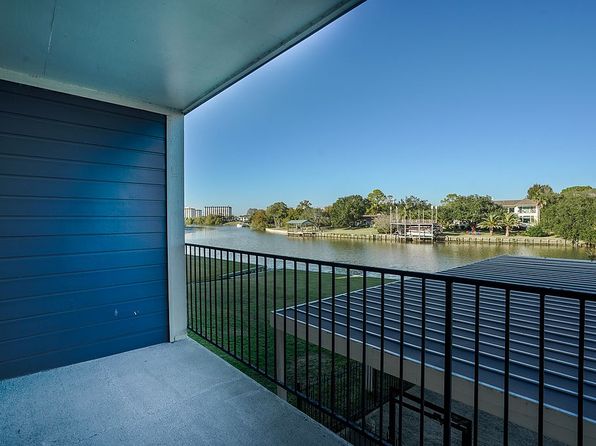 18511 Egret Bay Blvd APT 205