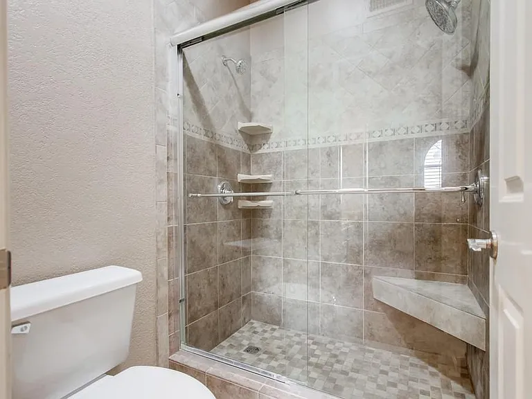 1879 Matin Cir #140 — Photo 49