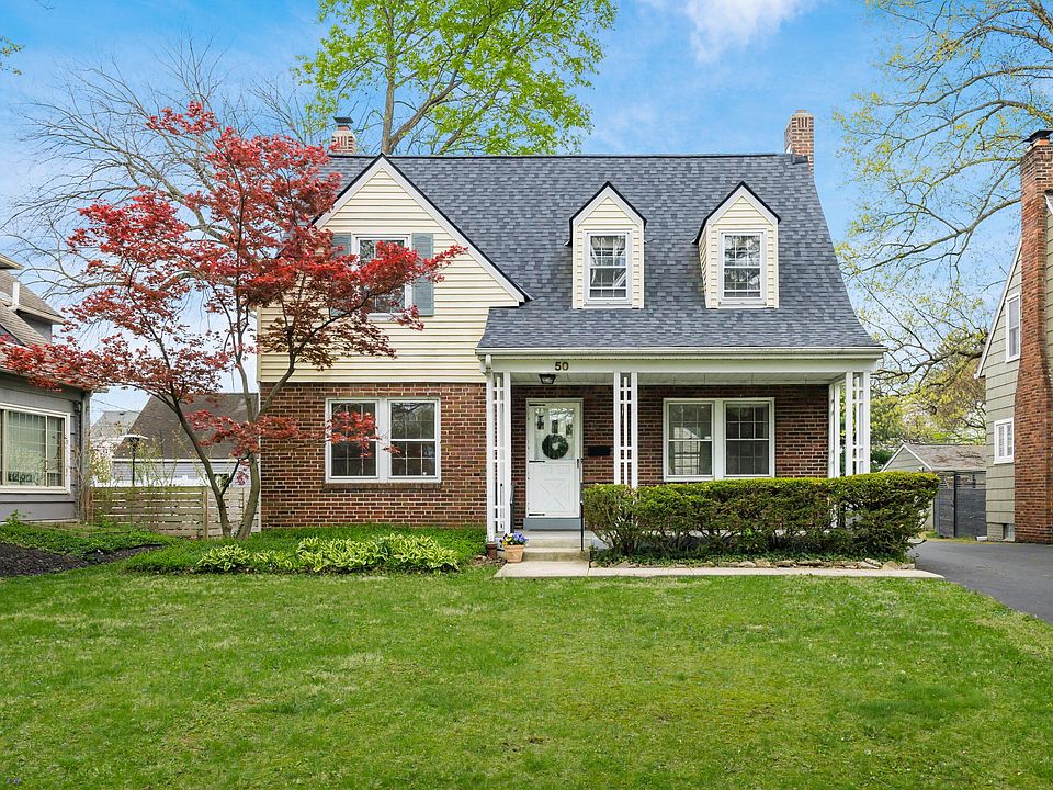 1st image of 50 N Cassingham Rd