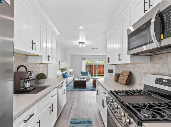 975 Murrieta Blvd #49, Livermore, CA 94550