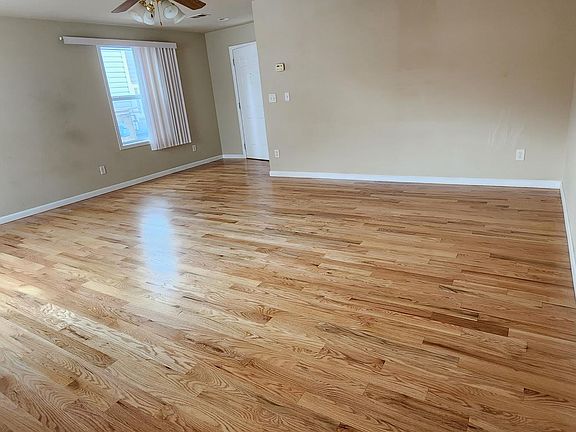 5th image of 5572 S Quemoy Cir