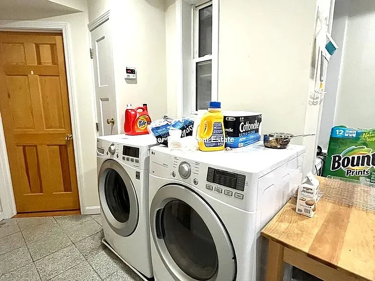175 Northampton St #2 — Photo 3