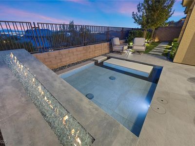 2980 Full Lotus Dr, Las Vegas, NV, 89138
