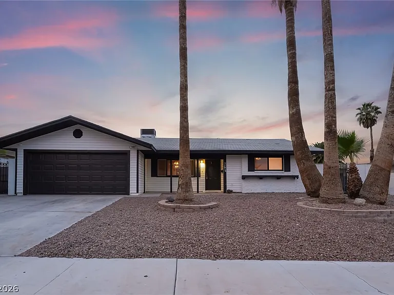 3992 Chinchilla Ave — Photo 70