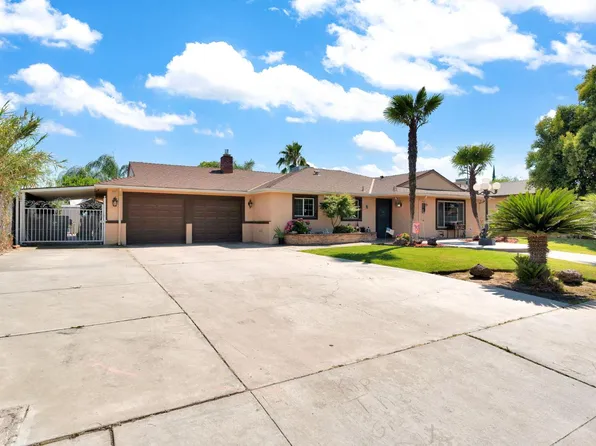 1758 Barstow Ave, Clovis, CA 93611