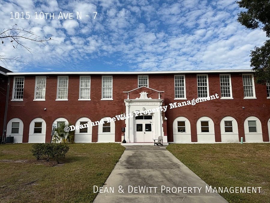 1st image of 1015 10th Ave N #7
