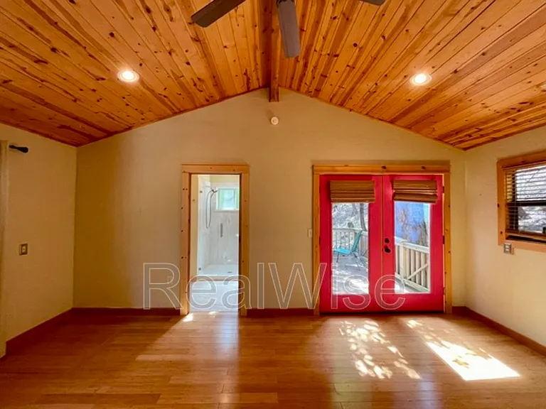 1711 Apache Dr — Photo 29