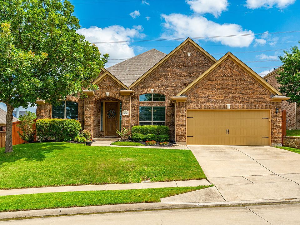 1st image of 626 Allister Ct