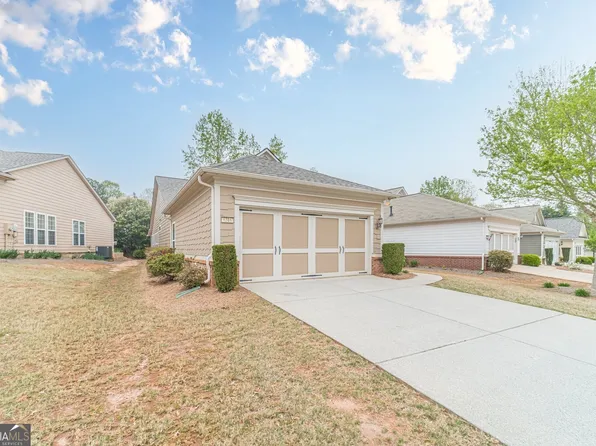 6316 Black Rock Ln, Hoschton, GA 30548