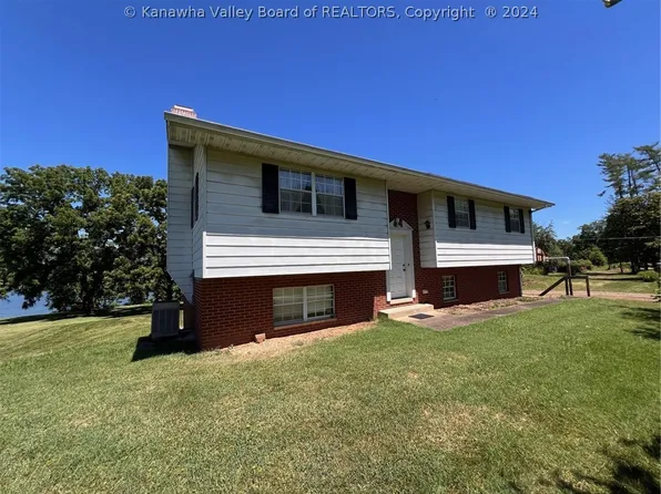 2961 Ohio River Rd, Huntington, WV 25702