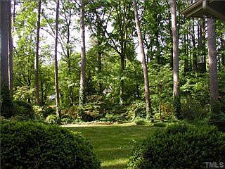 3rd image of 609 Brookwood Dr