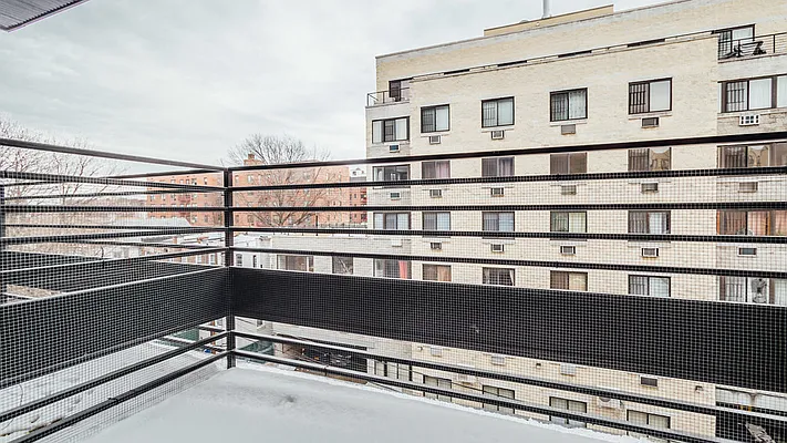 Rented by Nooklyn NYC LLC | media 39