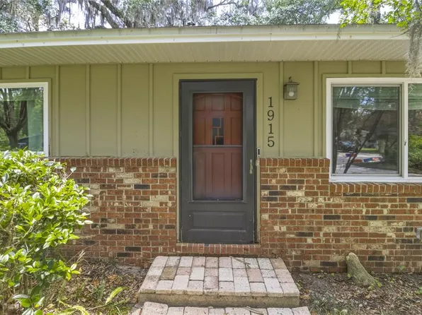 1915 NW 42nd Pl, Gainesville, FL 32605