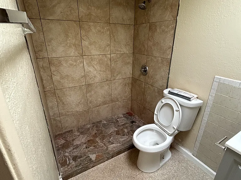 4650 S Martin Ave — Photo 15