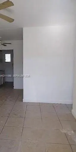 1454 NW 2nd Ave #1