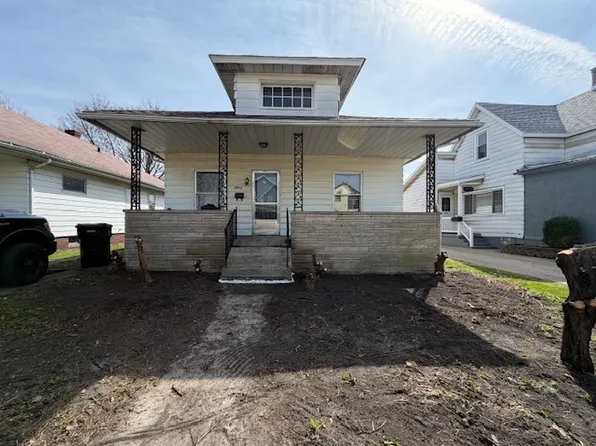 2502 Ford St, South Bend, IN 46619