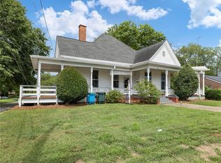 1240 S Broad St, Commerce, GA 30529