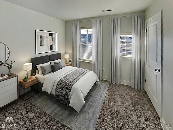 4th image of 2403 Eagle Creek Ct