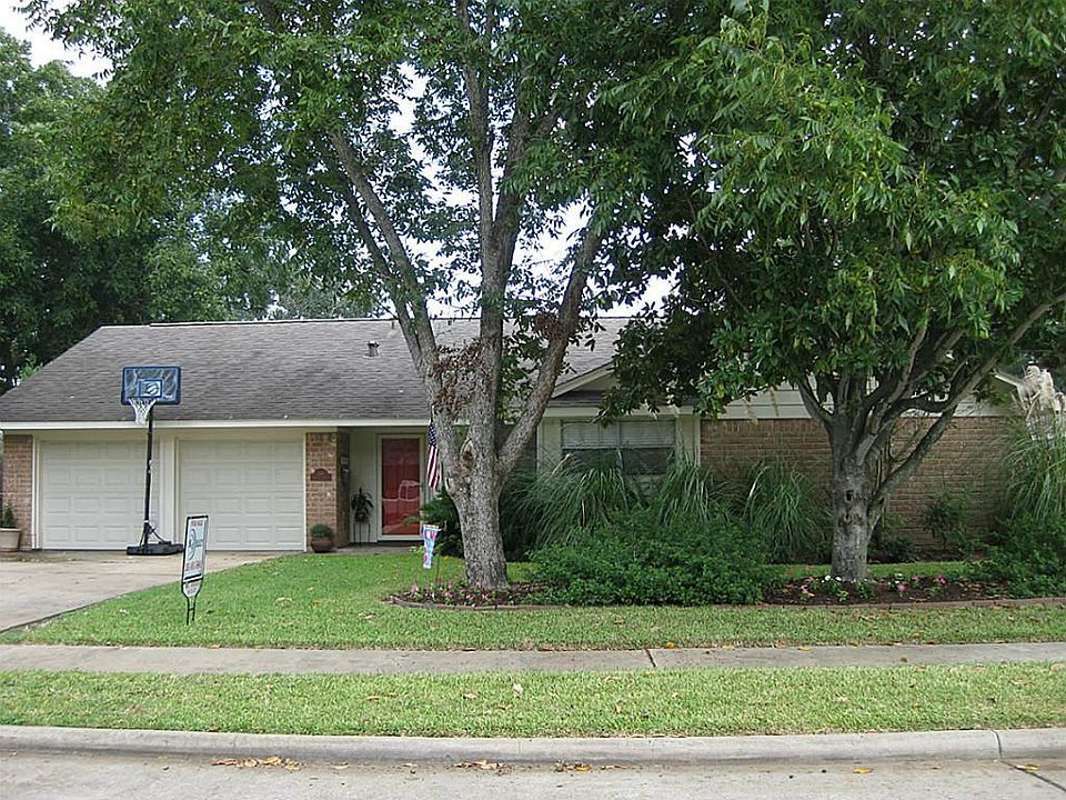 1st image of 148 Dogwood St
