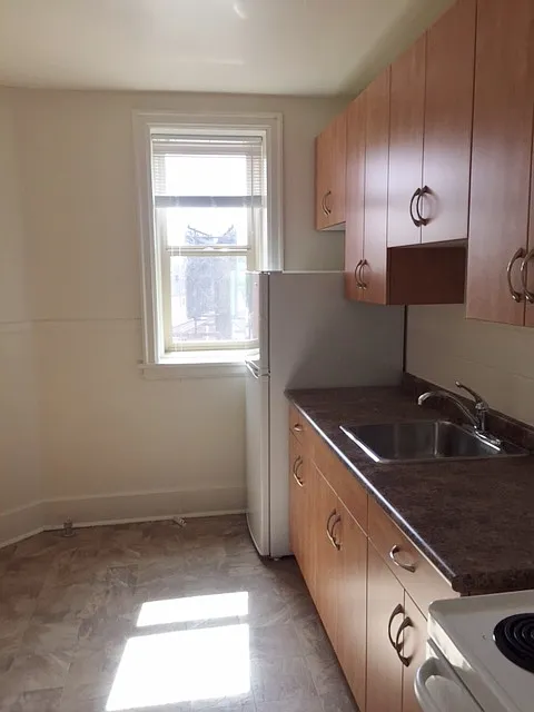 265 Morley — Photo 3