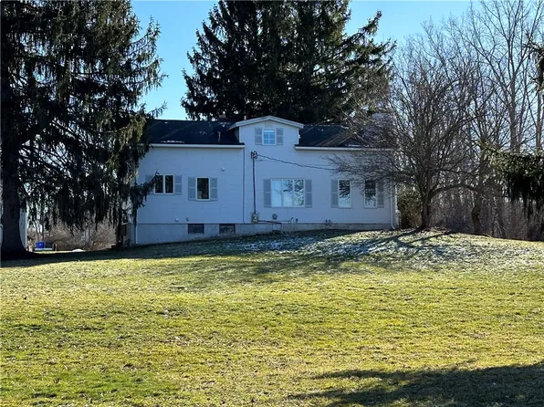 3809 Richs Corners Rd, Albion, NY 14411