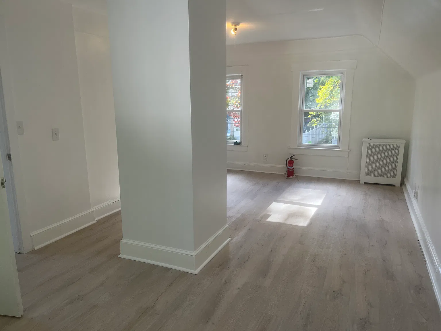 3 bed, $3,200 — Photo 3