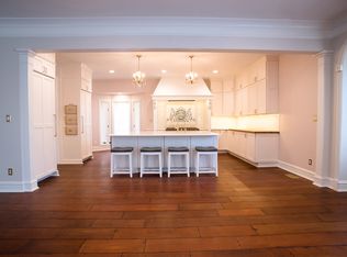 5 Manorwood Dr, Bloomfield Hills, MI 48304