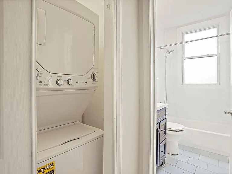 4120 14th St NW #27 — Photo 13