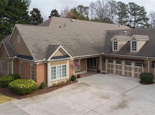 2516 Ballantrae Cir, Cumming, GA 30041