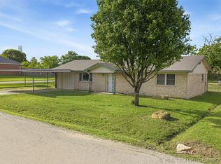 114 Laurel St, Lone Grove, OK 73443