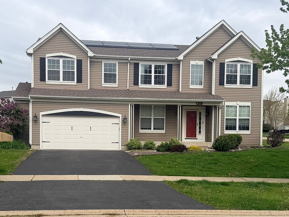 1st image of 658 N Silver Leaf Ln