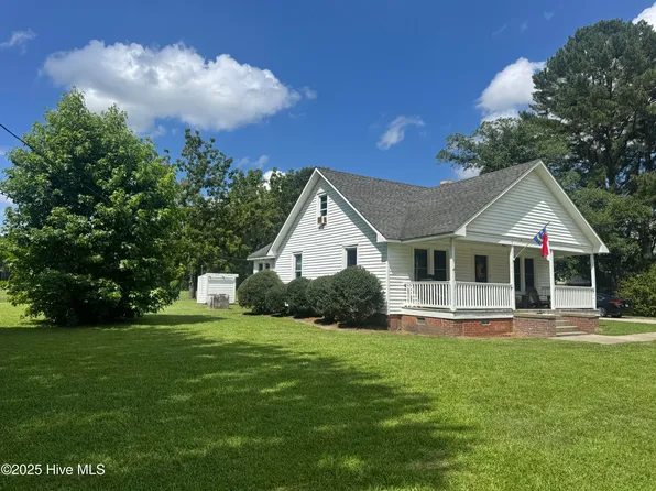 1741 Old Bath Highway, Washington, NC 27889