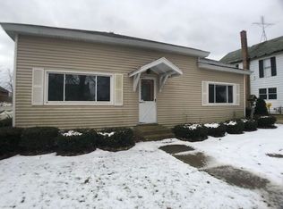 6682 E Berrien St, Eau Claire, MI 49111
