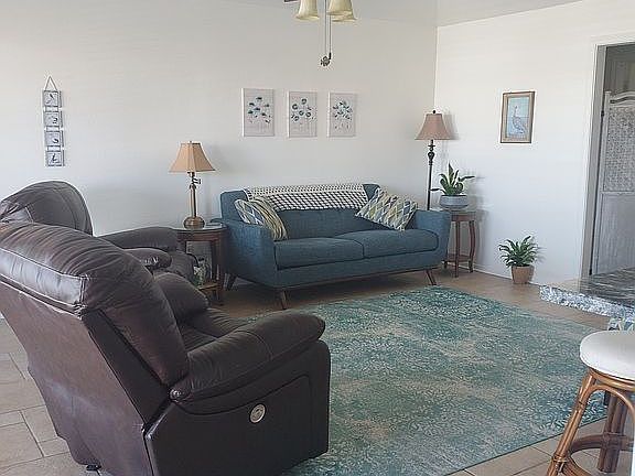 3rd image of 766 Marlin St