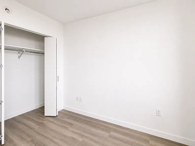 1524 Sheepshead Bay Rd #17B — Photo 5