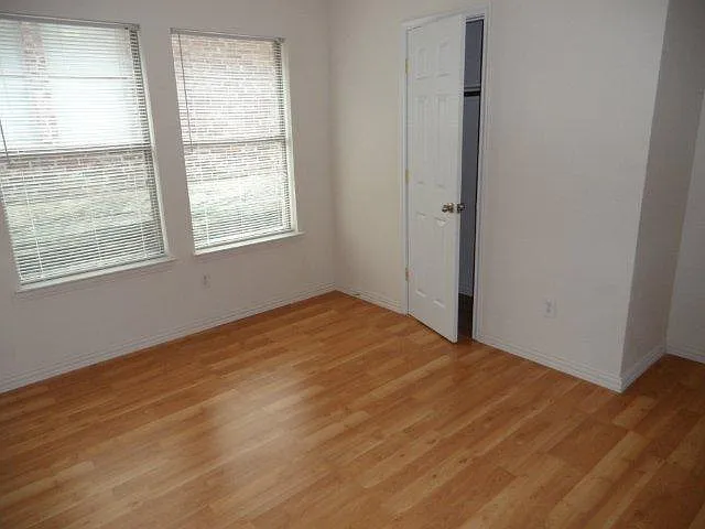 3126 S Cherry Ln — Photo 6