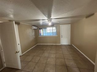 4005 Irvington Blvd #11, Houston, TX 77009