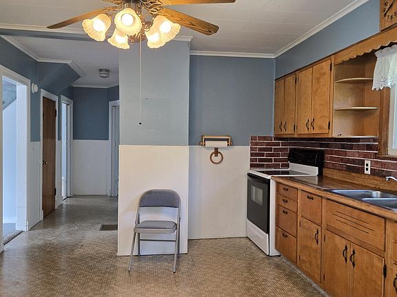 3rd image of 352 Swain Road