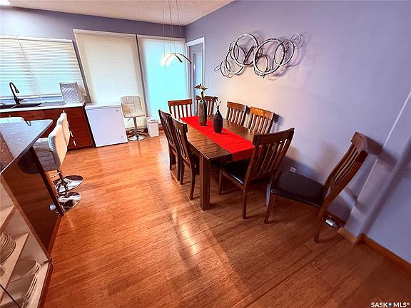 4th image of 502 101st STREET
