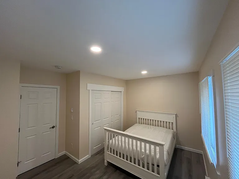 20704 Des Moines Memorial Dr S — Photo 8