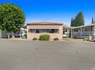 30 Via Media, Tustin, CA 92780