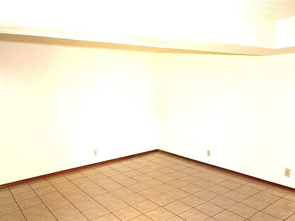 5th image of 229 Chalmette Dr