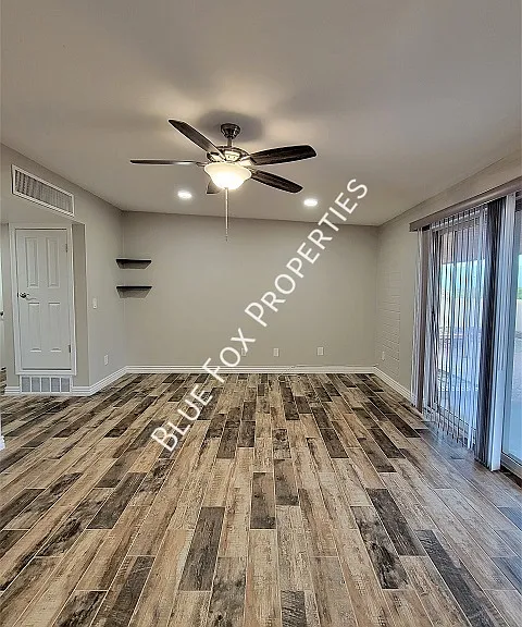 1933 S Palma Pl — Photo 9
