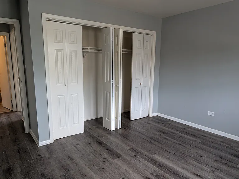 524 Green Oaks Ct N #6 — Photo 6