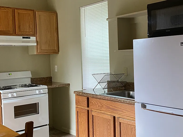 1701 Brownsville Rd #1 — Photo 7