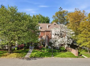3 Campus Place #MR, Scarsdale, NY 10583
