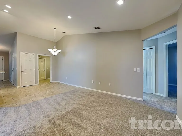 10752 Carloway Hills Dr — Photo 5
